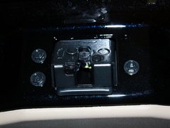 2013款 2.7L 自动 两驱豪华版5座