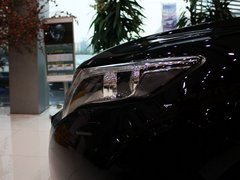 2013款 2.7L 自动 两驱豪华版5座