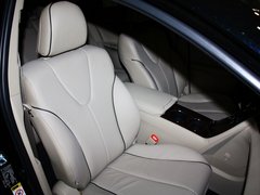 2013款 2.7L 自动 两驱豪华版5座