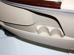 2013款 2.7L 自动 两驱豪华版5座