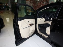 2013款 2.7L 自动 两驱豪华版5座