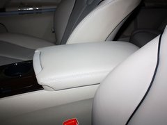2013款 2.7L 自动 两驱豪华版5座