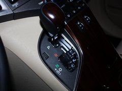 2013款 2.7L 自动 两驱豪华版5座
