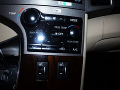 2013款 2.7L 自动 两驱豪华版5座