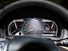 2013款 2.7L 自动 两驱豪华版5座
