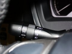 2013款 2.7L 自动 两驱豪华版5座