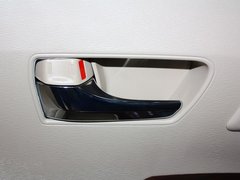 2013款 2.7L 自动 两驱豪华版5座