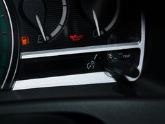 2013款 2.7L 自动 两驱豪华版5座