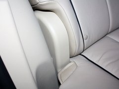 2013款 2.7L 自动 两驱豪华版5座