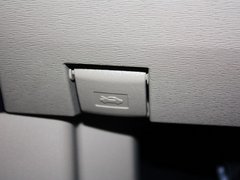 2013款 2.7L 自动 两驱豪华版5座