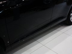2013款 2.7L 自动 两驱豪华版5座