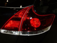 2013款 2.7L 自动 两驱豪华版5座