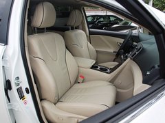 2013款 2.7L 自动 两驱豪华版5座