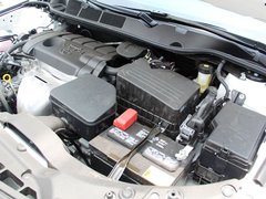 2013款 2.7L 自动 两驱豪华版5座