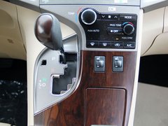 2013款 2.7L 自动 两驱豪华版5座
