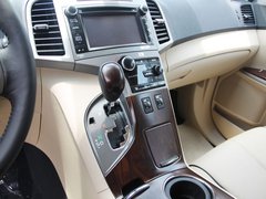 2013款 2.7L 自动 两驱豪华版5座