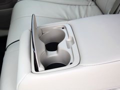 2013款 2.7L 自动 两驱豪华版5座