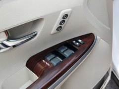 威飒(进口) 2013款 2.7L 自动 两驱豪华版5座