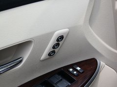 2013款 2.7L 自动 两驱豪华版5座