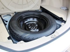 2013款 2.7L 自动 两驱豪华版5座