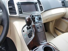 2013款 2.7L 自动 两驱豪华版5座