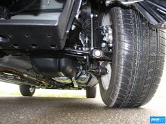 2013款 2.7L 自动 两驱豪华版5座