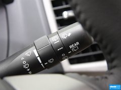 2013款 2.7L 自动 两驱豪华版5座