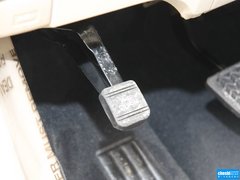2013款 2.7L 自动 两驱豪华版5座