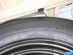 2013款 2.7L 自动 两驱豪华版5座
