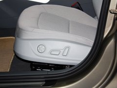 2013款 35TFSI 自动标准型