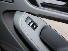 2013款 35TFSI 自动标准型