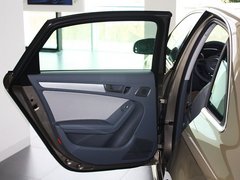 2013款 35TFSI 自动标准型