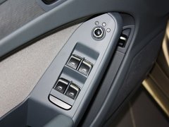 2013款 35TFSI 自动标准型
