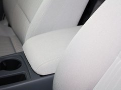 2013款 35TFSI 自动标准型