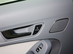2013款 35TFSI 自动标准型