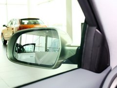 2013款 35TFSI 自动标准型