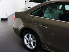 2013款 35TFSI 自动标准型