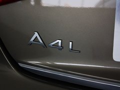 2013款 35TFSI 自动标准型