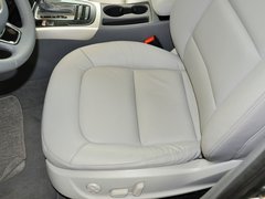 2013款 35TFSI 自动标准型