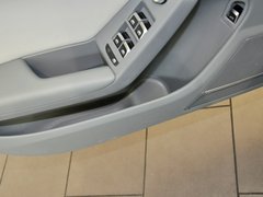 2013款 35TFSI 自动标准型