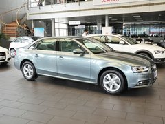 2013款 35TFSI 自动标准型