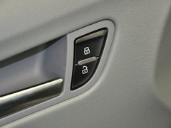 2013款 35TFSI 自动标准型