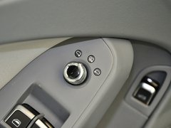 2013款 35TFSI 自动标准型