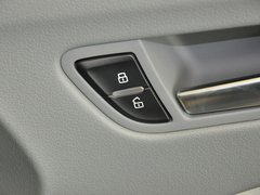 2013款 35TFSI 自动标准型