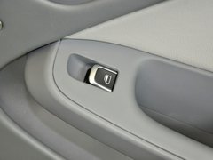 2013款 35TFSI 自动标准型