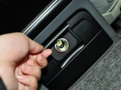 2013款 35TFSI 自动标准型