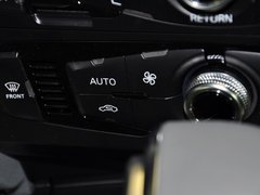 2013款 35TFSI 自动标准型