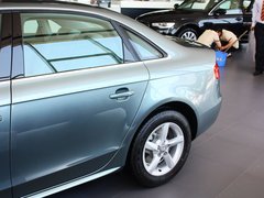2013款 35TFSI 自动舒适型