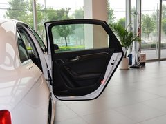2013款 35TFSI 自动舒适型