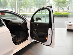 2013款 35TFSI 自动舒适型